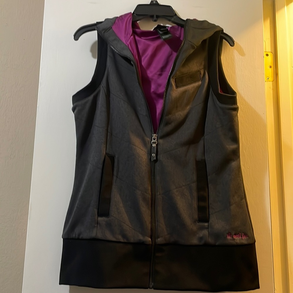 The north face vest